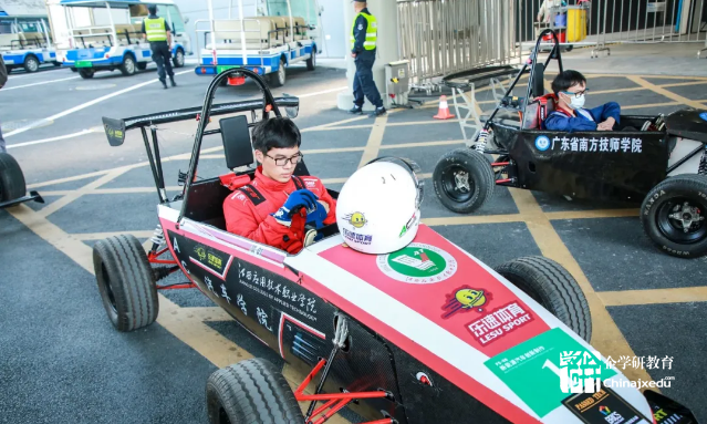 一帶一路暨金磚大賽之新能源汽車創新制作賽項成功舉辦